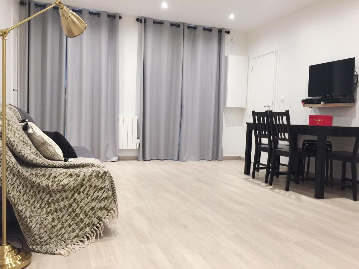 New Apartment In The Heart Of Le Marais Paris Ngoại thất bức ảnh